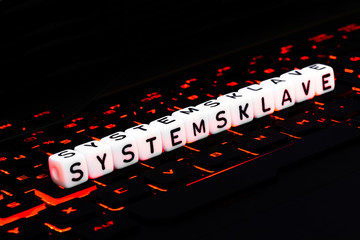 Systemsklave