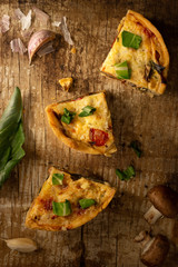 Frische Quiche mit Mangold