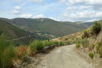 Fototapeta na wymiar Dirt road in Portuguese mountains