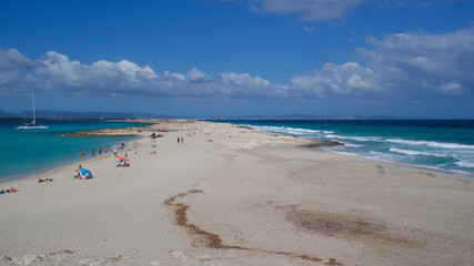 Formentera Playa Illetes paraiso de aguas claras y azules
