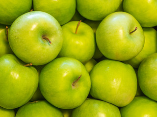Fresh apples 'Granny Smith' variety grown in the apple country South Tyrol, northern Italy. apple suitable for juice, strudel, apple puree, compote.