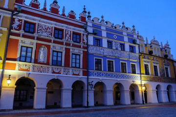 Fototapeta na wymiar Colorful houses in Zamosc in Poland