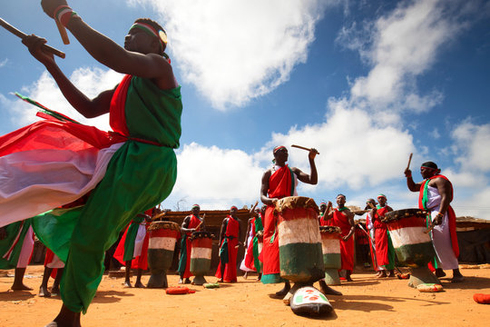 Traditional Burundian dance with typical drums, Burundi