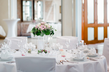 wedding flowers bride bouquet rings