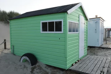Foto auf Alu-Dibond strandhuisjes op het Noordzeestrand van Texel © henkbouwers