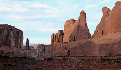 Fototapeta premium View of the red rock formations in Capitol Reef National Park, Utah