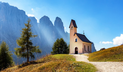The San Maurizio chapel on the Gardena Pass, a saddle between the Sella massif in the south and the Cirspitzen in the north