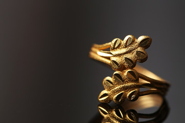 Olive leaves symbol on gold ring, Fashion gold ring