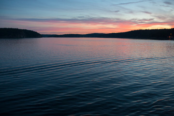Obraz premium sunset over lake