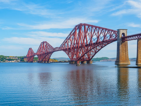 View of the Forth Bridge, a railway bridge across the Firth of Forth near Edinburgh, Scotland, UK.