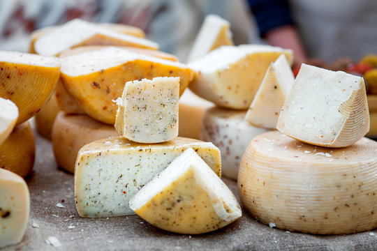「Chevre Cheese」の画像 - 39,078 件の Stock 写真、ベクターおよびビデオ | Adobe Stock