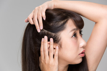 Naklejka premium 頭皮ケア