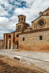 Fototapeta na wymiar Romanesque church of Toro in Valladolid