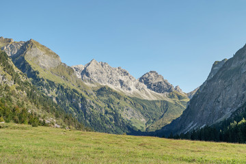 Obraz premium Close-up-View to Oytal Mountain Panorama / Bavaria