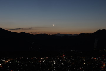 秩父の三日月の夜