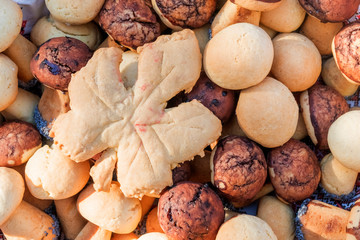 cookie leaf on mushrooms