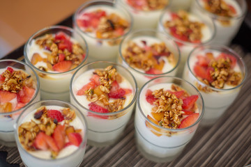 Fototapeta na wymiar yogurt with granola