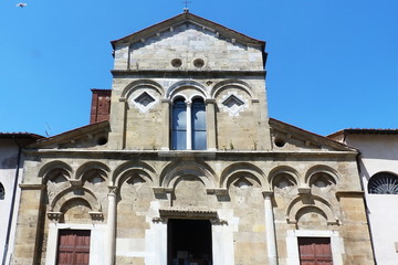Fototapeta na wymiar University Church of San Frediano, Pisa, Tuscany, Italy
