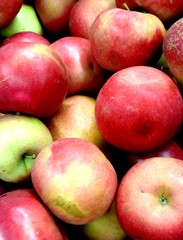 apple background diffrent red