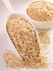 SESAME SEEDS IN SCOOP