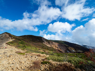 那須朝日岳肩から熊見曽根方向の秋