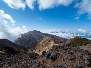 那須朝日岳から見る茶臼岳秋2018