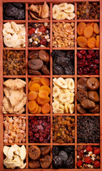 DRIED FRUIT