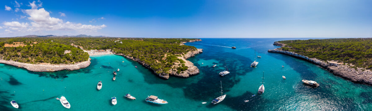 Spain, Balearic Islands, Mallorca, Aerial view of Cala Mondrago and Playa Mondrago, Mandrago Nature Park