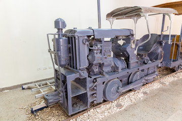 Minitrain in the temple in Karnak