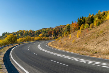 Highway turn in mountains