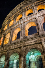 Fototapeta na wymiar Night view of the Colosseum in Rome
