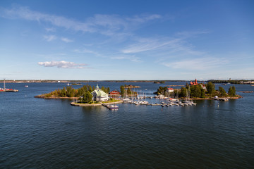 Fototapeta premium Islands of a yacht club outside Helsinki Finland on a sunny day