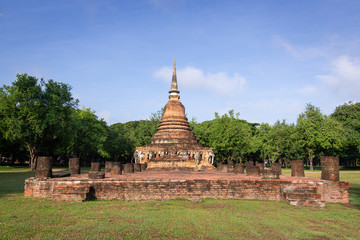 Fototapeta premium Ancient Monuments in Wat Sorasak, Sukhothai Historical Park