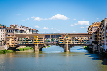 Fototapeta na wymiar View on famous Ponte Vecchio in ancient italian town Florence