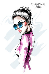 Hand drawn beautiful young woman in sunglasses. Stylish elegant blonde hair girl. Fashion woman portrait. Sketch.