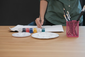 Fototapeta na wymiar watercolor & artist paint brush paintbrushes for artistic drawing & painting