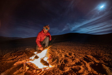 While looking for meteorites at Atacama Desert we made a stop for sleeping in the middle of the...
