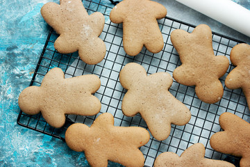Christmas gingerbread man cookies cooking, traditional sweet treats for kids on winter holidays