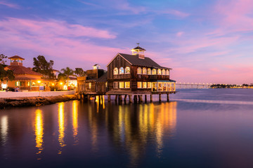 Vintage House in the sea with beautiful sky. The Pier Cafe in Seaport Village, San Diego.  - obrazy, fototapety, plakaty