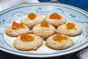 Biscuits with walnuts and hazelnuts