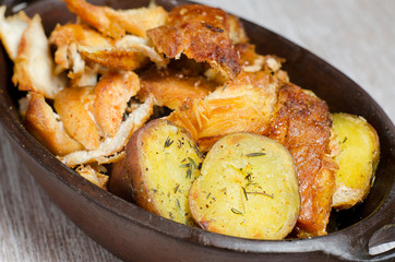 chicken breaststroke with native potatoes