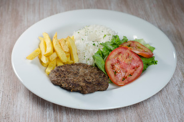  hamburger on the plate without bread