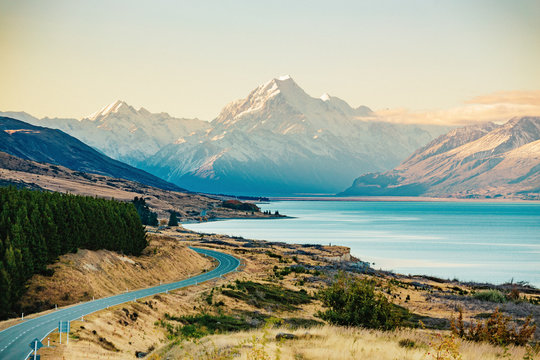 Road to Mt Cook, the highest mountain in New Zealand.