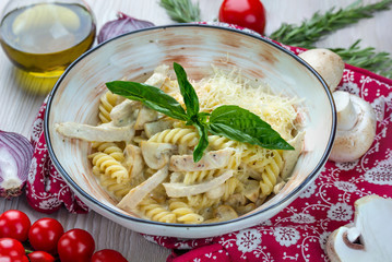 Fusilli pasta with chicken
