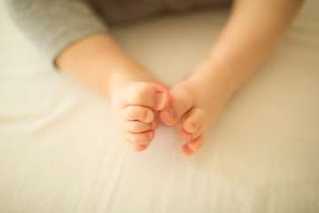 baby's little toes