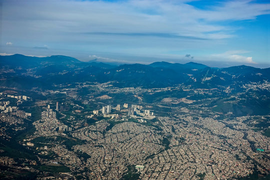 panoramica aerea di citt&agrave; del Messico