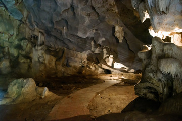 cave in cave