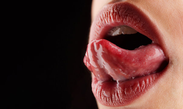 Tongue, lips, mouth. Sexy sensual women's mouth. Healthy teeth and smile,  freshness in the mouth. Tongue lick. Female open smiling mouth with sexy  lips, sexy tongue. foto de Stock | Adobe Stock