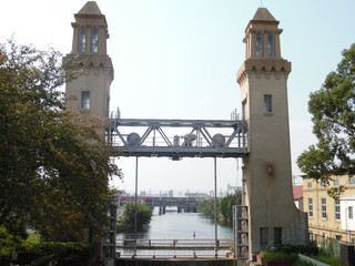 Matsushige lock and Train