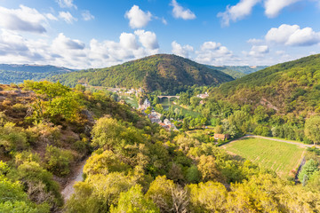 village d'Ambialet, vallée du Tarn, Occitanie, France 